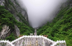 TOUR DU LỊCH TRƯƠNG GIA GIỚI – VIÊN GIA GIỚI  THIÊN TỬ SƠN - PHƯỢNG HOÀNG CỔ TRẤN  5 NGÀY 4 ĐÊM