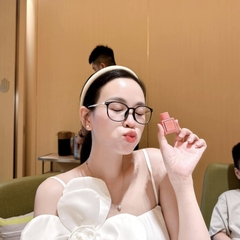 Nước hoa vùng kín Whisis Sweet Girl Inner Perfume 5ml