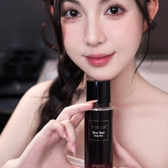 Body Mist Xịt thơm cơ thể Whisis Rose Nuit Body Mist 150ml - Hương hoa Hồng tinh tế và Quyến rũ (màu Đen)