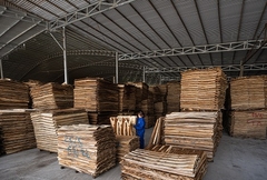 Nguyên Liệu Sản Xuất