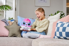 Đồ chơi trứng bất ngờ Rainbocorns Adopt-A-Corn_92105