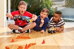 Đồ chơi  Xe tải quái vật Smashers_74103