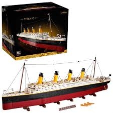 Đồ chơi xếp hình tàu Titanic có đèn _ KK8998