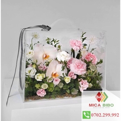 Hộp quà tặng - giỏ hoa vali - Hộp quà tặng bằng mica có quai