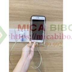 Hộp mica treo tường chuyên dùng đựng điện thoại đang sạc pin- Có nhiều màu