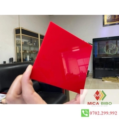 Tấm mica màu đỏ, dày 2mm, nhiều kích thước .Mica