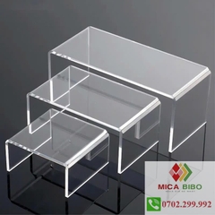 Combo 3 kệ Mica chữ U size lớn - dày 3 ly Kích thước 30x11x4 cm , 31x11x8 cm, 32x11x12cm