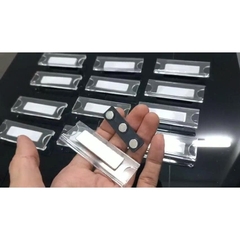 Bảng Tên Nhân Viên Mica Có Nam Châm - Có Thể Thay Đổi Nội Dung, 70x25mm