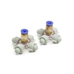 BÉC NHỰA PHUN SƯƠNG 4 ĐẦU ỐNG 8 LY