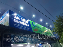 BIỂN ALU GẮN CHỮ NỔI MICA ĐÈN LED SÁNG ĐẸP LUNG LINH