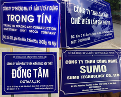 BẢNG MICA CÔNG TY DÁN DECAL LẤY NGAY, RẺ, BỀN ĐẸP