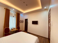 Khách sạn Nhật Tân (Cơ sở 1 - Vĩnh Ngọc)