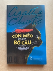 Con Mèo Giữa Đám Bồ Câu