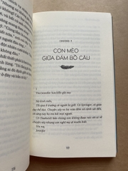 Con Mèo Giữa Đám Bồ Câu