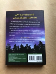 Kẻ Lạ Hoàn Hảo - Thị Trấn Nhỏ Với Những Bí Mật Lớn