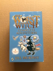 Boxset 8 Tập The Worst Witch Complete Adventures ( sách tiếng Anh )