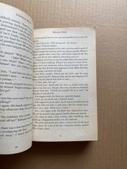 Breaking Dawn (sách tiếng Anh)