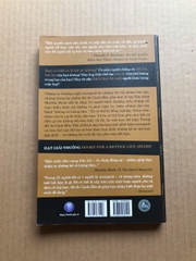 Kẻ Ác Cạnh Bên