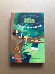 Mia Và Trang Trại Dế Của Nội