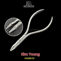 Kìm Young chỉnh nha