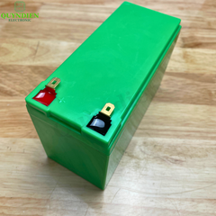 Vỏ Hộp Đựng Pin 18650 màu Xanh kèm khung