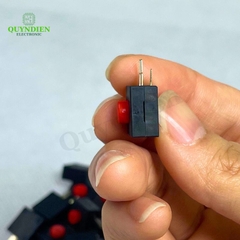 Công tắc đèn pin 3 Chân Thẳng 3 chế độ