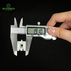 Lõi Khuôn Nhựa Vuông Dài 42mm Màu Trắng Sữa