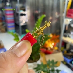 Cọc Loa Đỏ Đen 301