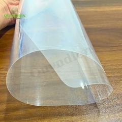 Giấy Phim Trong Cách Điện Khổ 35x42cm