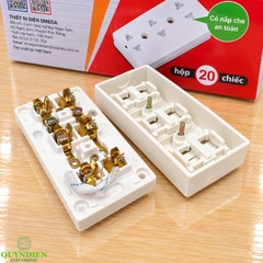 Ổ Cắm điện 3 Cửa Có Nắp Che An Toàn E15N