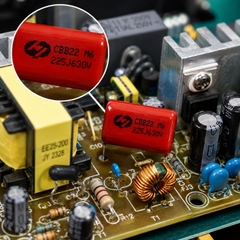 Tụ Kẹo Nâu Đỏ CBB22 225J 630V