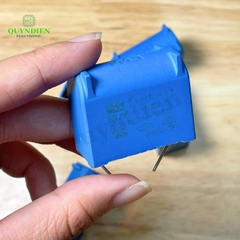 Tụ Bếp Từ 10uF 275VAC/400VDC Màu Xanh Loại Đứng Xát Nhỏ