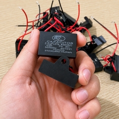 Tụ Đề Kapa Vuông Tinh Chi 2uF 450VAC