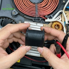 Tụ Bếp Từ 10uF 275VAC/400VDC Màu Xanh Loại Đứng Xát Lớn