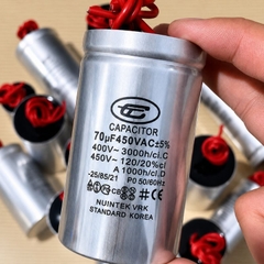 Tụ Nhôm Dây 70uF - 450V
