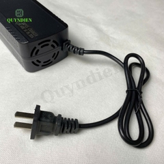 Bộ Sạc Pin Sắt Olympus 4S 14.6V-5A Jack 5.5x2.5mm