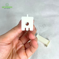 Lõi Khuôn Nhựa Vuông Dài 42mm Màu Trắng Sữa