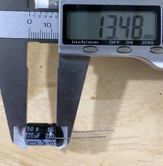 Tụ hóa 220uf 50v màu ngẫu nhiên (túi 10 con) 10x13mm