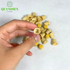 Núm Nhựa Volumn - Màu Vàng - Thân Vàng