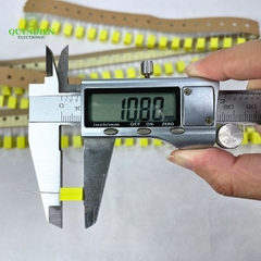 Tụ Kẹo Vàng 105J 100