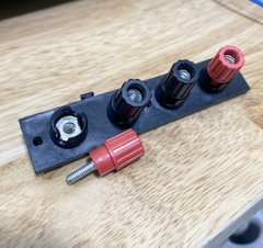 Trạm vặn loa, cọc loa 4 cọc
