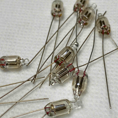 Bóng đèn báo nồi cơm điện Đèn tín hiệu neon 220v kèm điện trở 220k