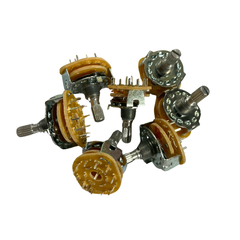 Công Tắc Xoay Kênh 2-3 kênh 4-6 vị trí có kèm tán