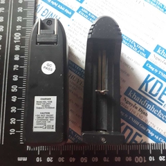 Dock sạc cóc sạc pin 18650 1 viên cắm trực tiếp kde2540