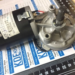Động cơ giảm tốc 12-24VDC 60W 26-52RPM cực mạnh 6N.m 1,3kg kde3026