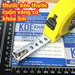 thước kéo thước cuộn vàng có khóa 5m kde4741