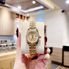 Rolex Đính Đá |Nữ Giới |Dây Kim Loại Vàng Gold |Máy Pin (Máy Quartz) |Size 31mm