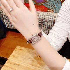 Davena Mặt Chữ Nhật |Nữ Giới |Đính Đá |Rose Gold |Dây Da Nâu |Máy Pin (Quartz) |Size 21x27mm
