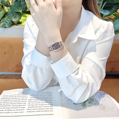 Davena Mặt Chữ Nhật |Nữ Giới |Full Đá Nhũ Xanh |Dây Kim Loại Rose Gold |Máy Pin (Quartz) |Size 25x36mm