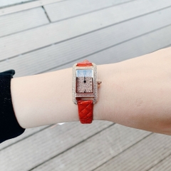 Davena Mặt Chữ Nhật |Nữ Giới |Đính Đá |Rose Gold |Dây Da Đỏ |Máy Pin (Quartz) |Size 21x27mm